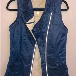 Lululemon REVERSIBLE vest
